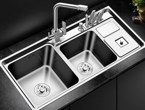 Fireclay vs stainless steel sink